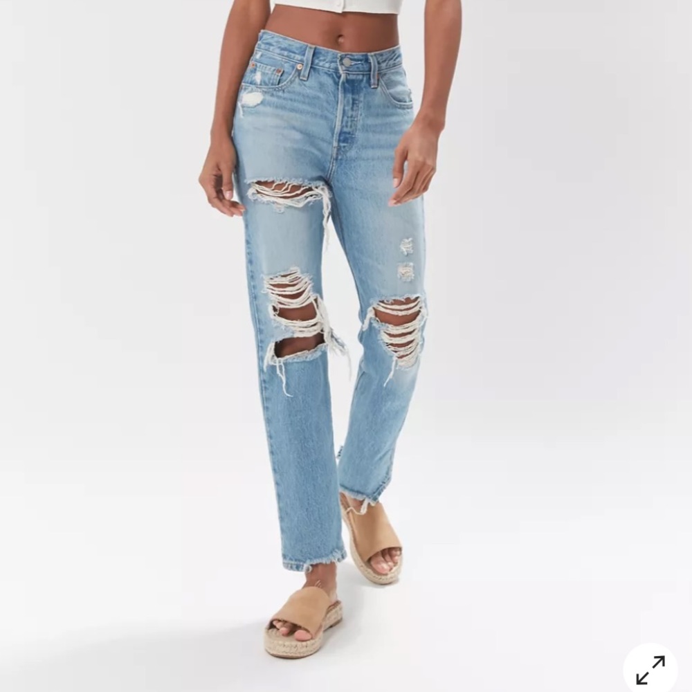 Womens Levi’s 501 Jeans